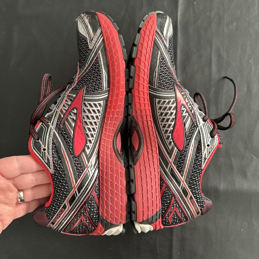 Brooks adrenaline GTS 1S Running Shoes Trainers Sz 10 D Red Black - 340 - Picture 11 of 13